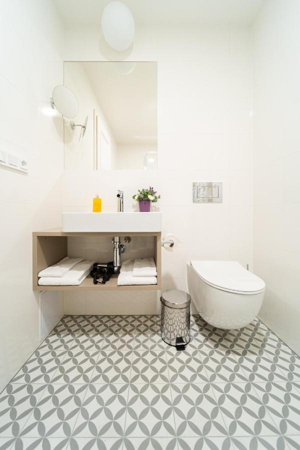 Karl By Zeitraum Aparthotel Prague