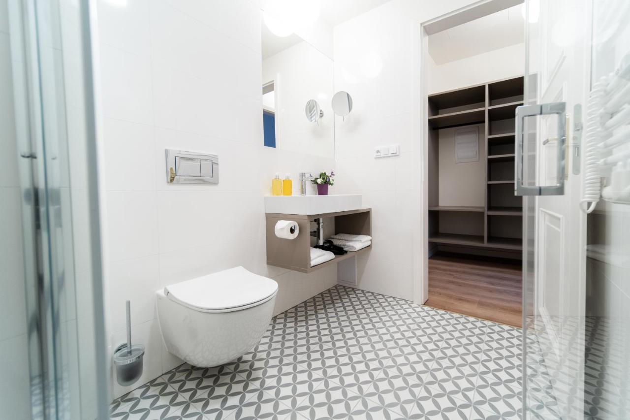 Karl By Zeitraum Aparthotel 4*