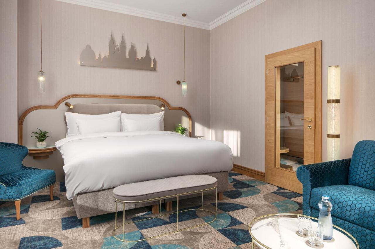 Allure & 4* Prague