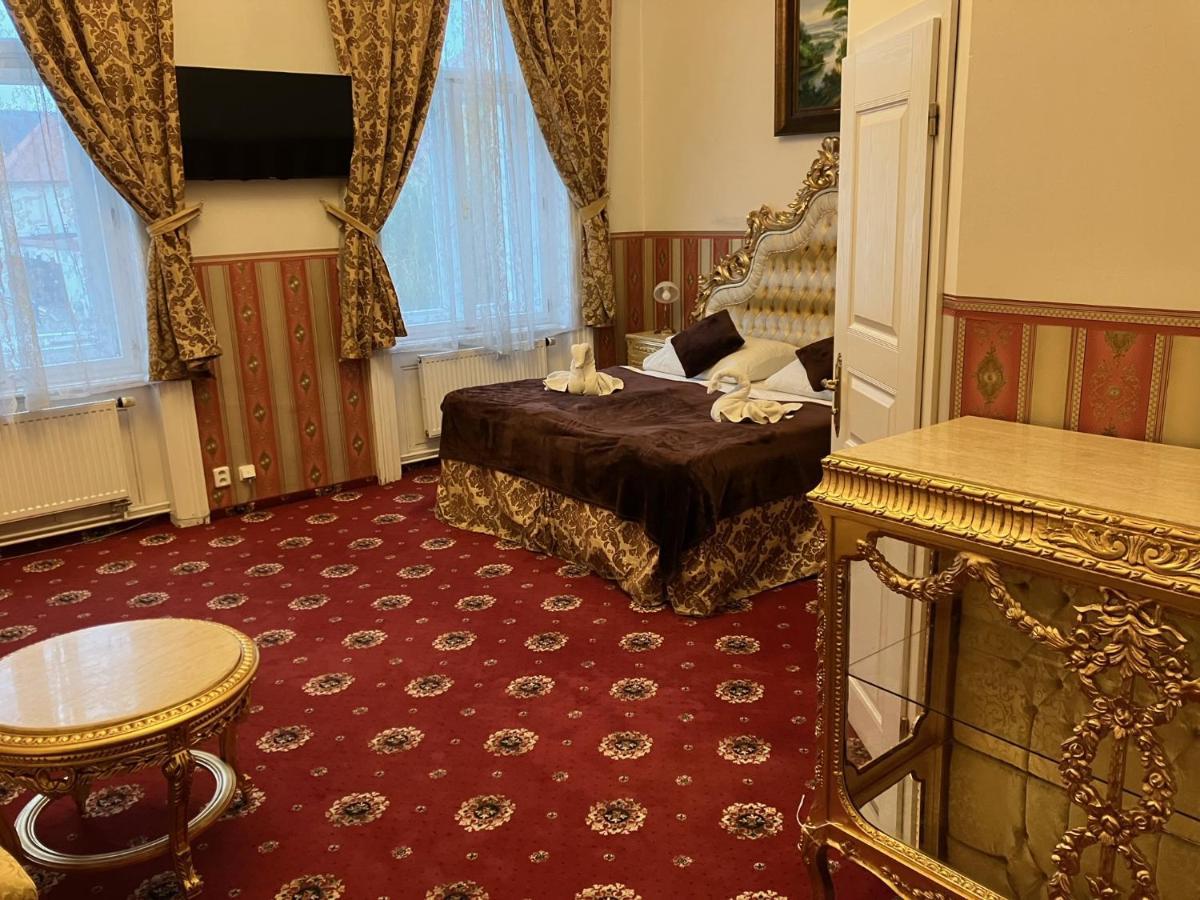 Klarinn Castle 4*