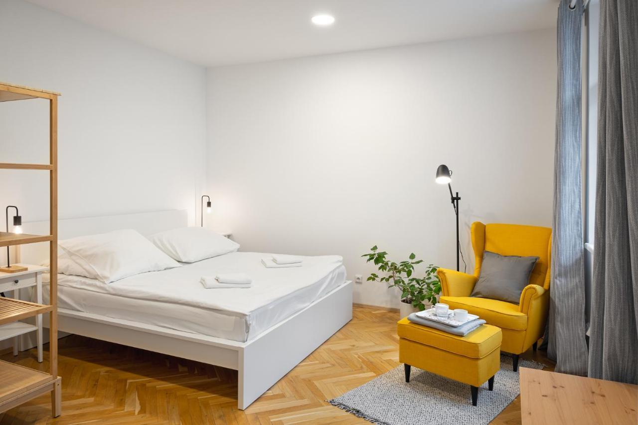 Appartement Veleslavin *