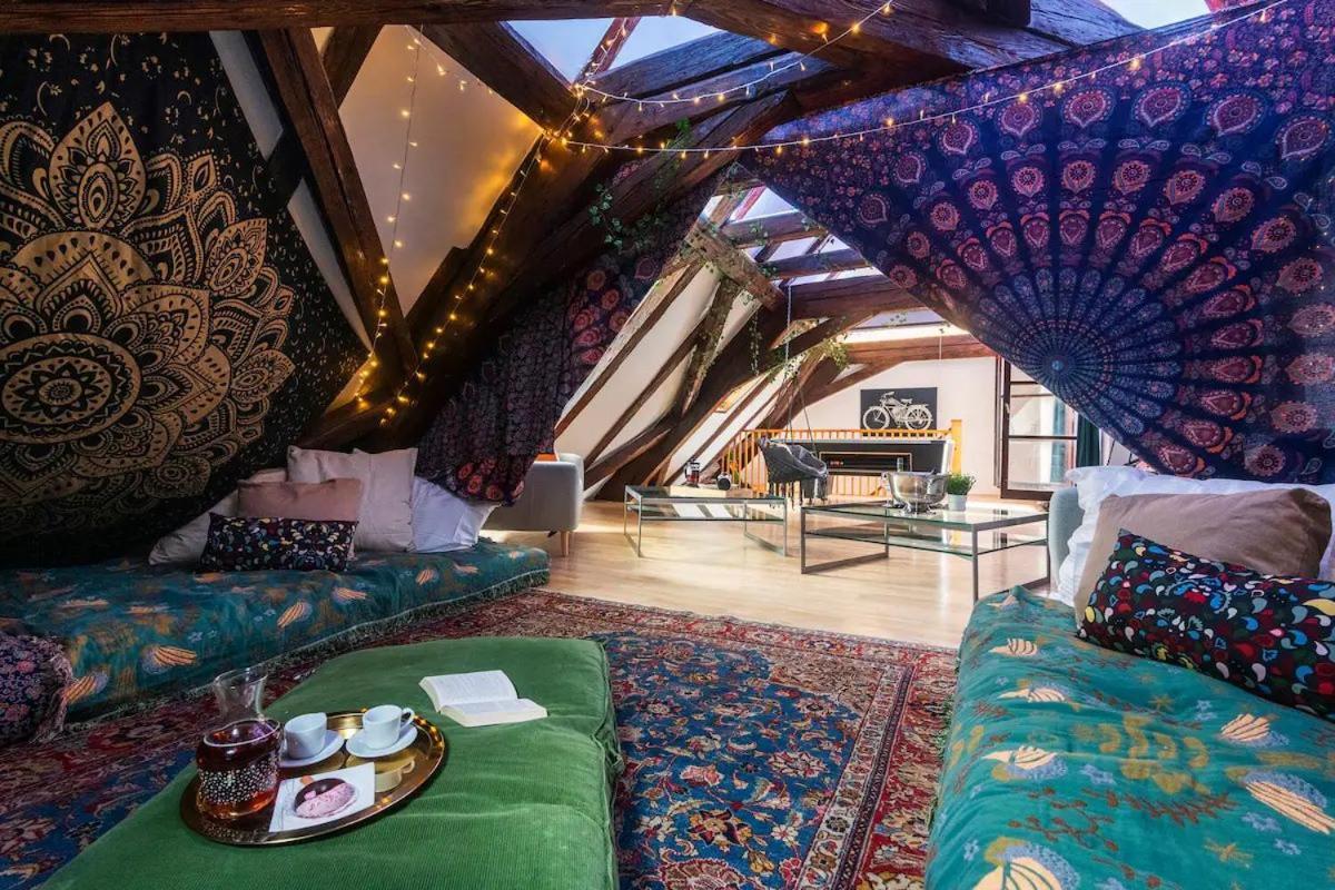 Daire Fairytale Duplex - Billiard - Whirlpool - Cinema - Old Town Prag