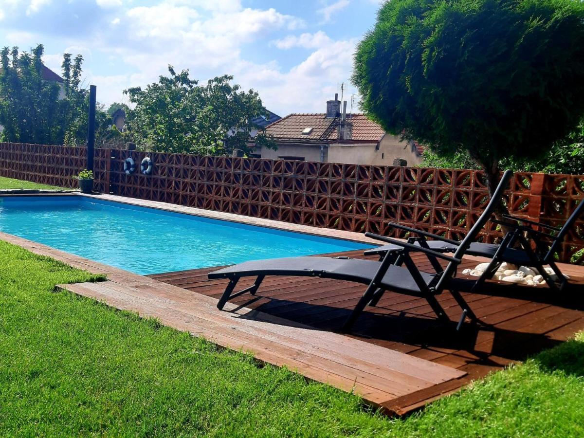 Reporyje By Interhome Tatil Evi Prag