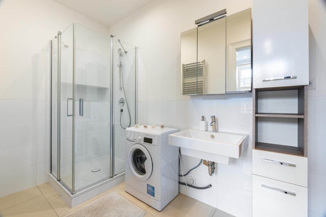 Apartment Dlouha Palace - Live In One Of The Streets Prague
