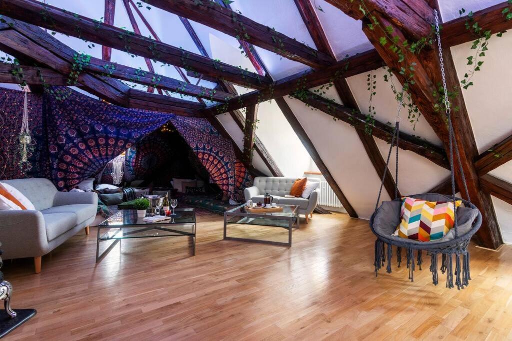 Fairytale Duplex - Billiard - Whirlpool - Cinema - Old Town *