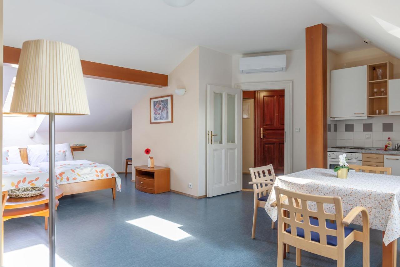 Sibelius Apart Otel 3*