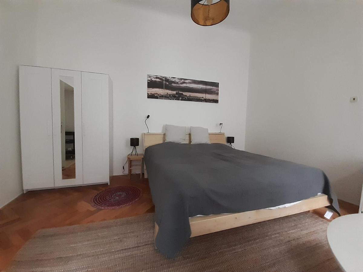 Soukromy Pokoj V Srdci Prahy Privatunterkunft *
