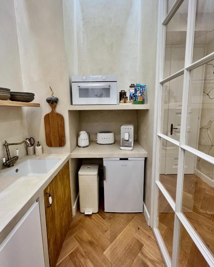 Wabi Sabi Nest W/ Garage * Prag