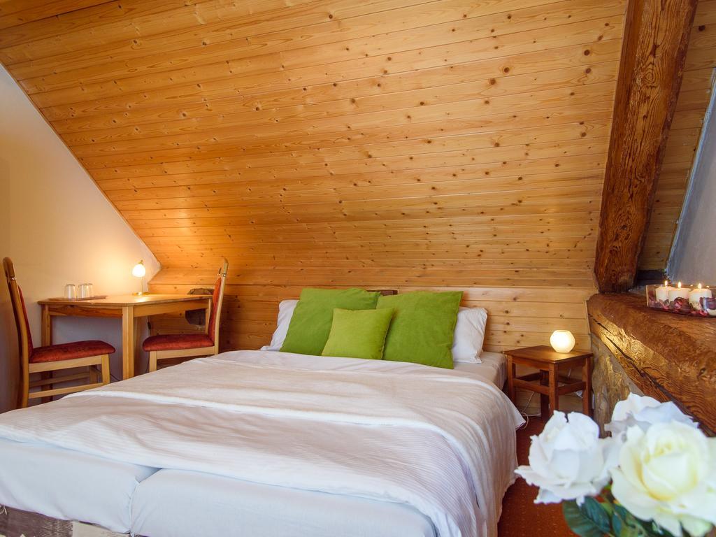 Bella Hotel