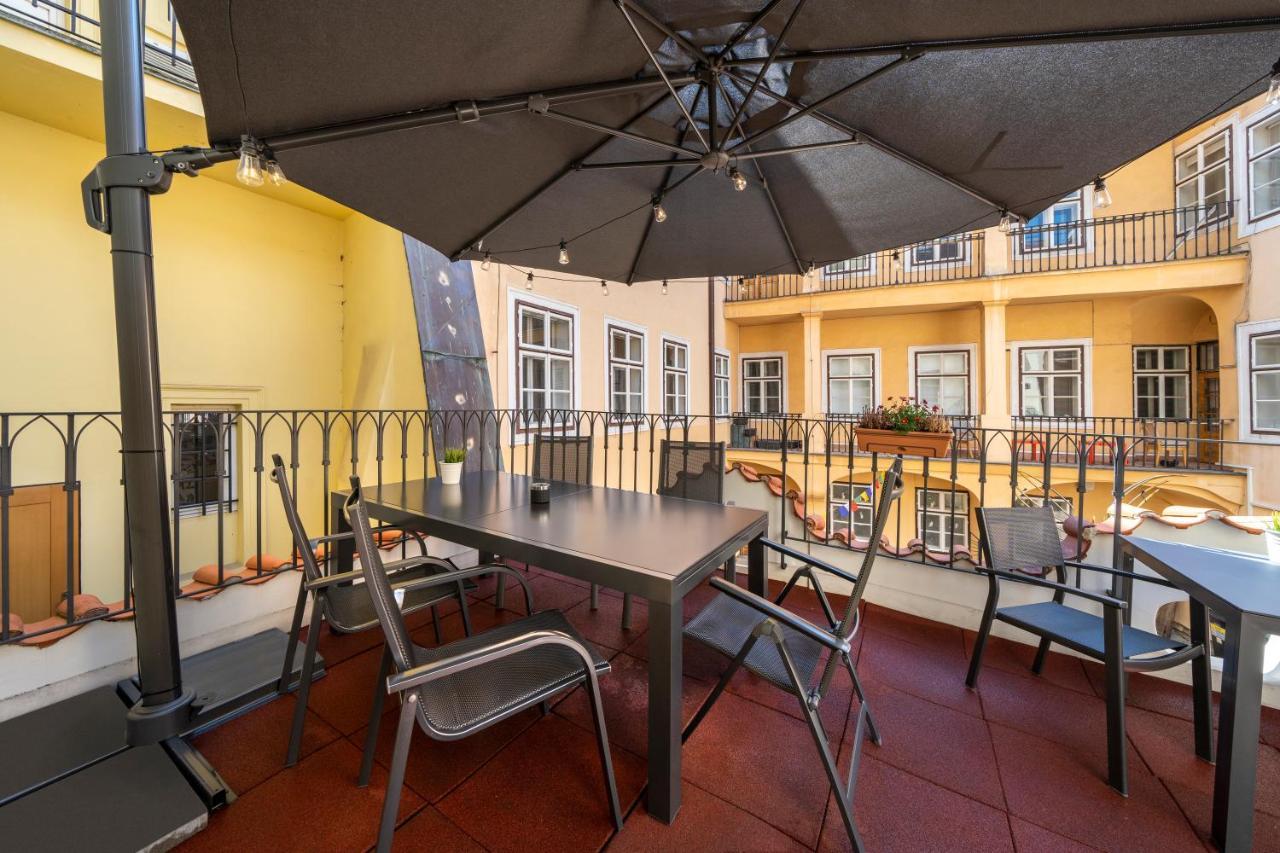 Old Town - Michalska Apartment