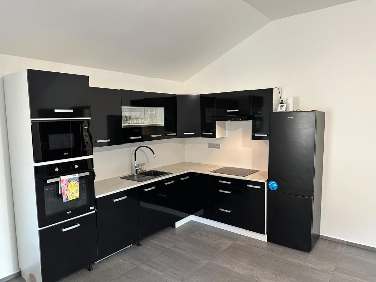 75m2 Klid Priroda Pro Rodinu Apartamento *