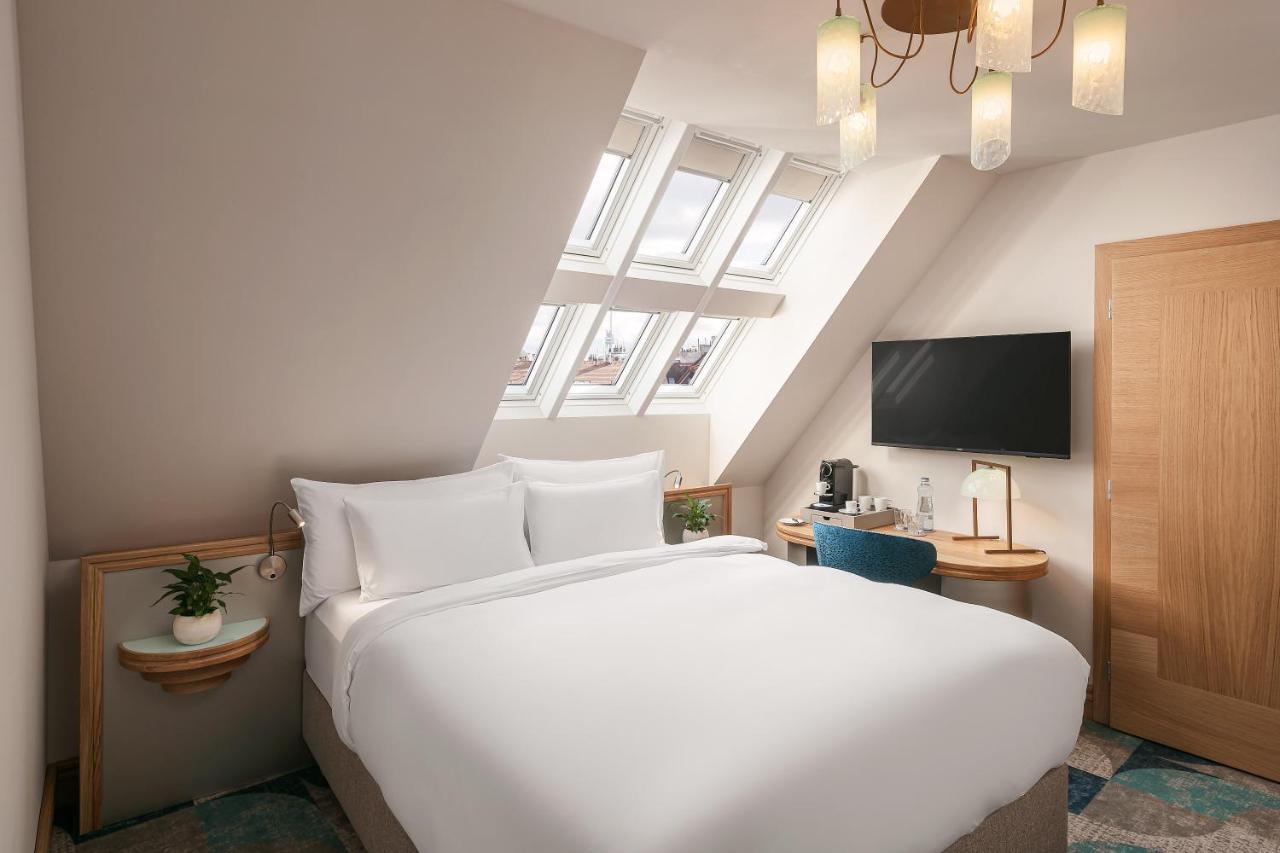 Hotel Allure & 4*