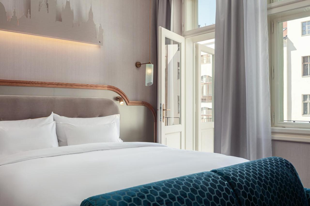 Allure & 4* Prague