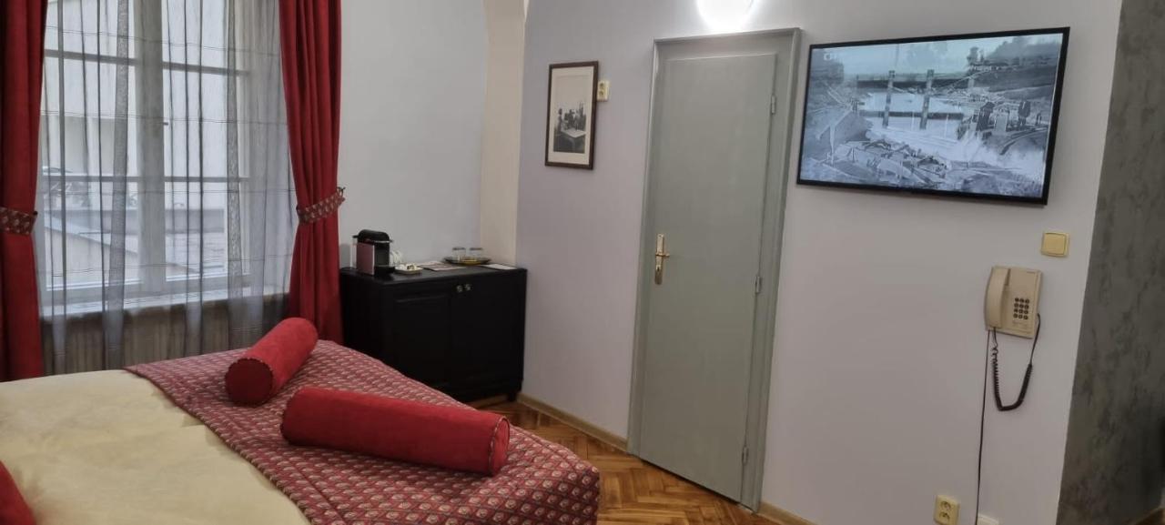 U Medvidku-brewery 3* Prague