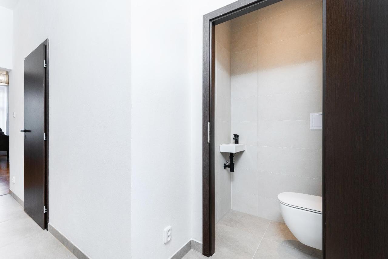 Apartment Spacious Near Center *