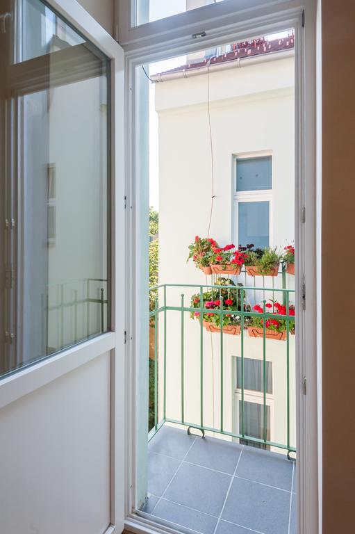 Krakovska Apartment