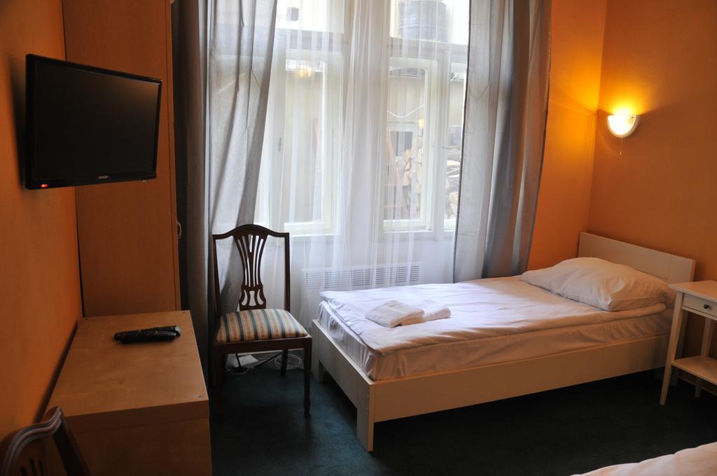 Guest house Hotelove Kolcavka 2*