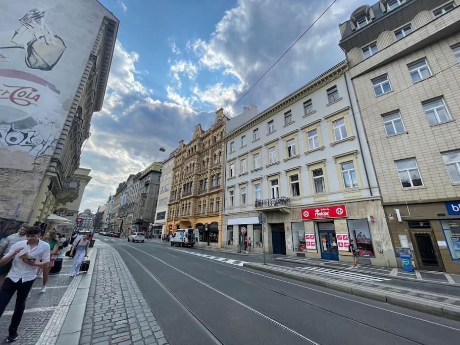 Apartment Contemporary Jindrisska *