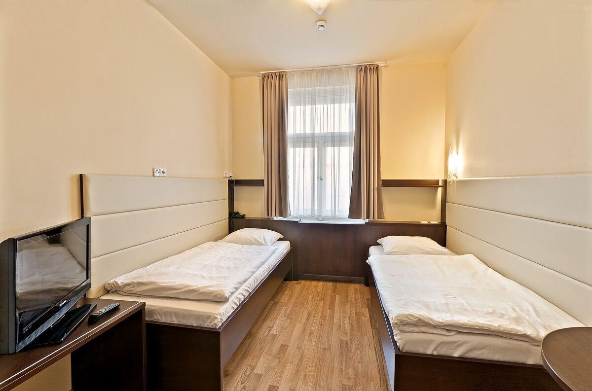 Trevi Hotel
