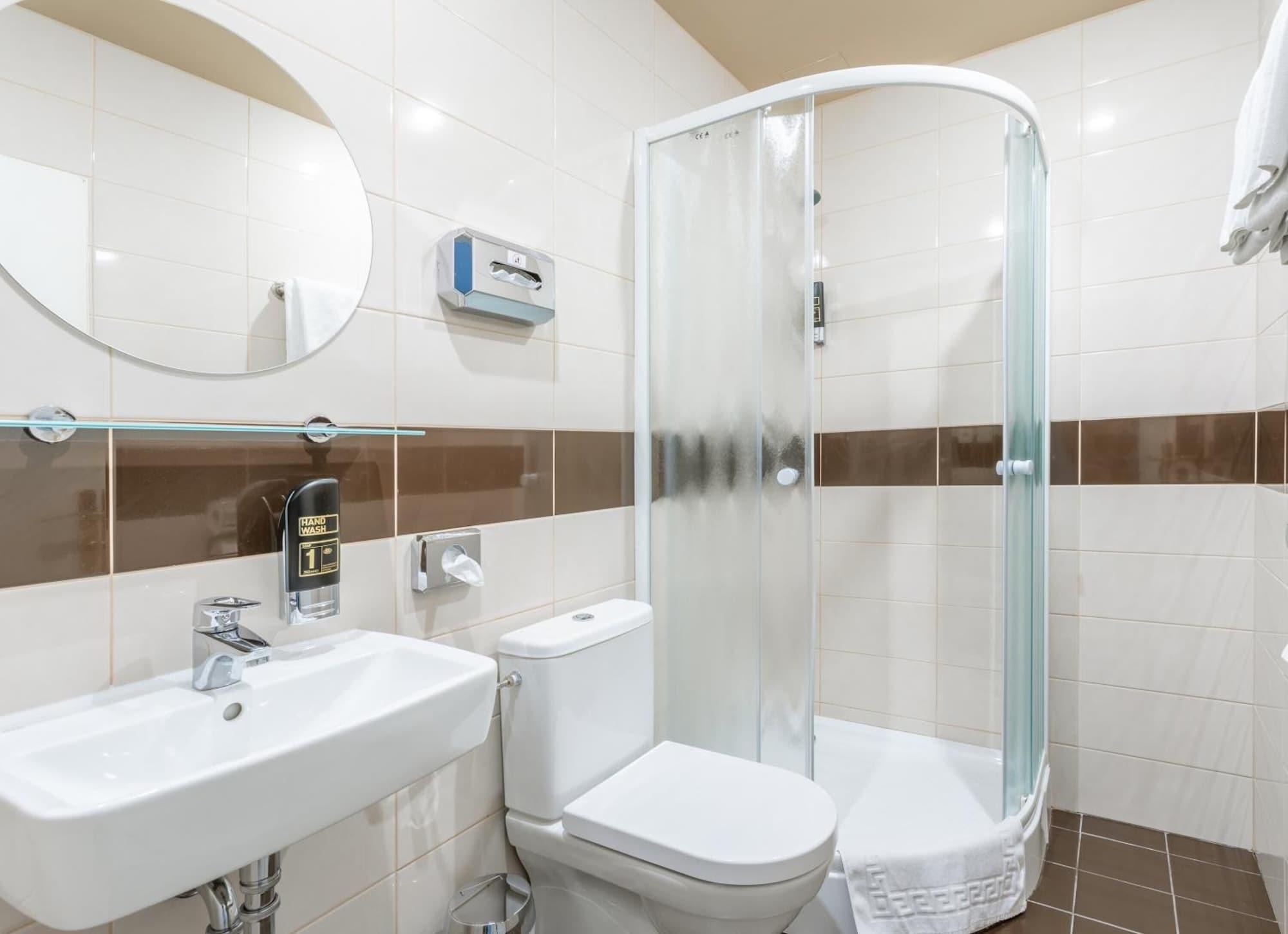 Superior Hotel 3*
