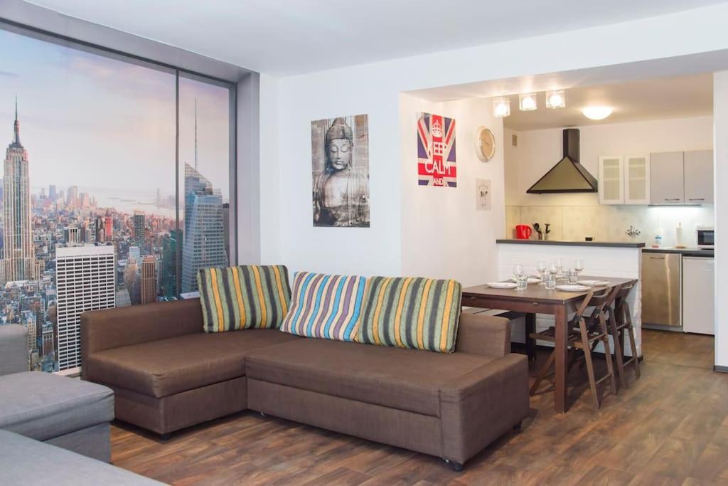 Dlouha 2bd Apartment *