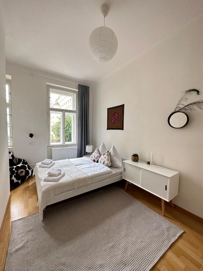 Appartement 3bdr Bohemian Style Flat With Balcony