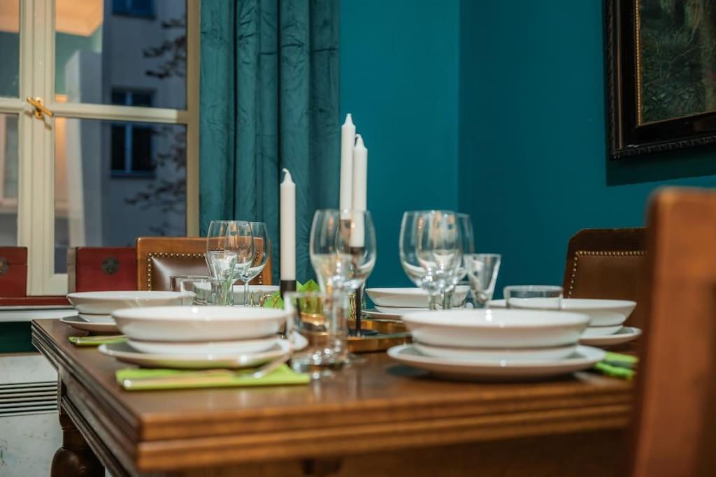 Charming Historic Duplex-prague1 Apartment *