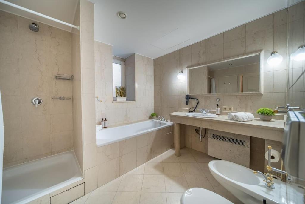 Charming Historic Duplex-prague1