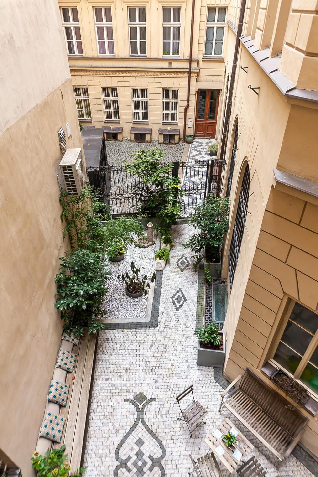 Apartment Malostranské Náměstí * Praga