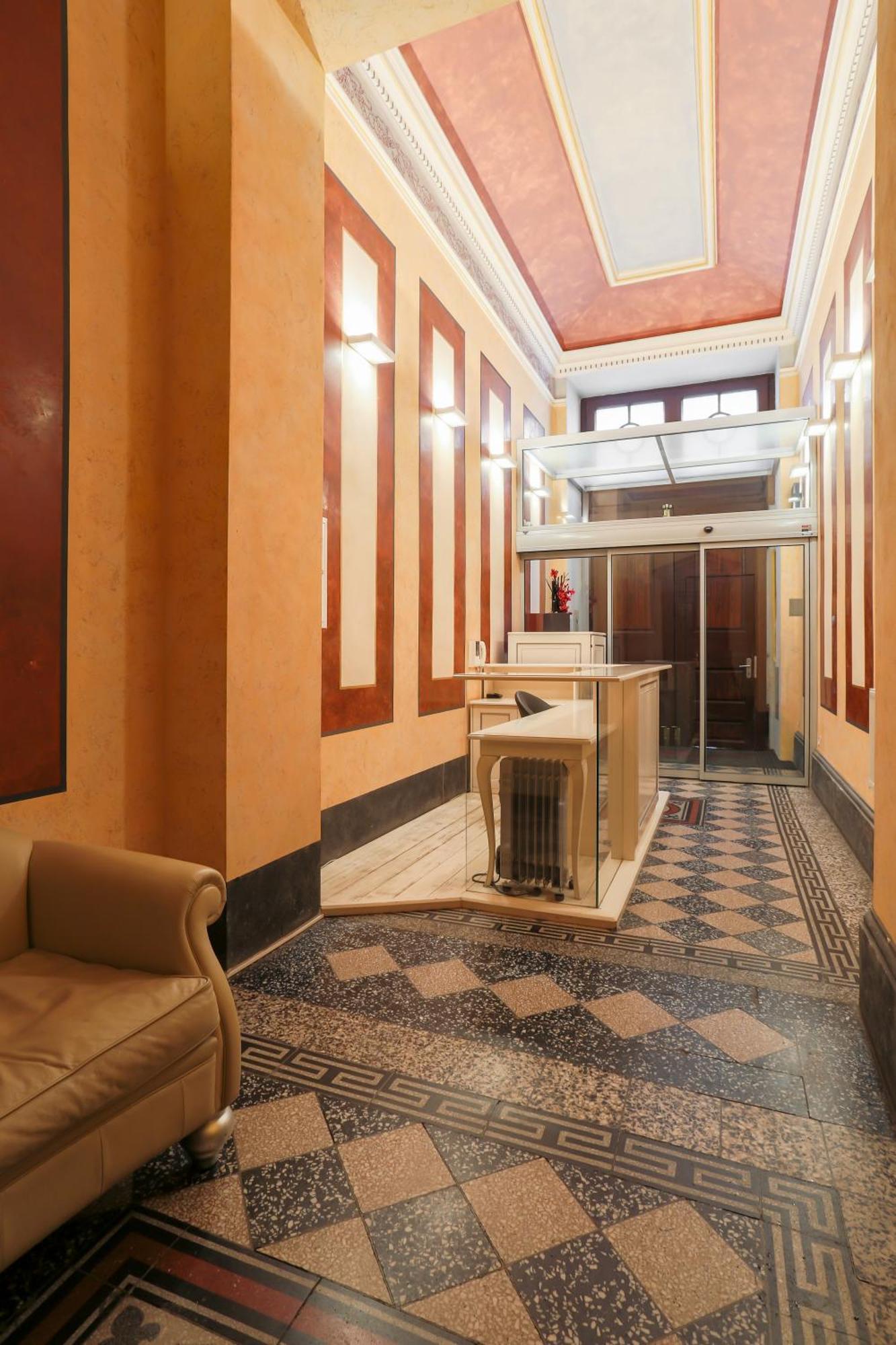 Biblion Apartment