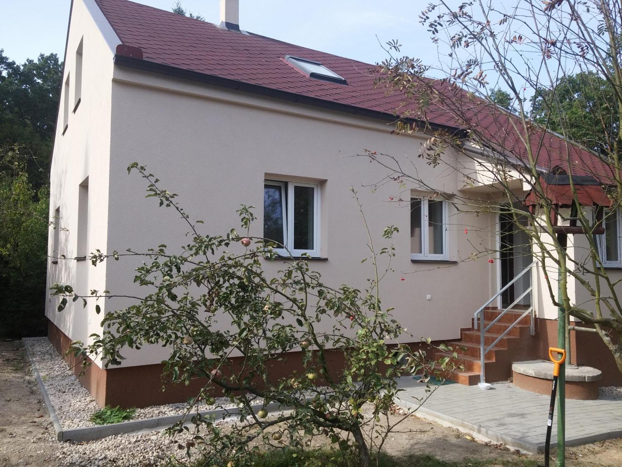 Prague Wellness Home, Forest Getaway