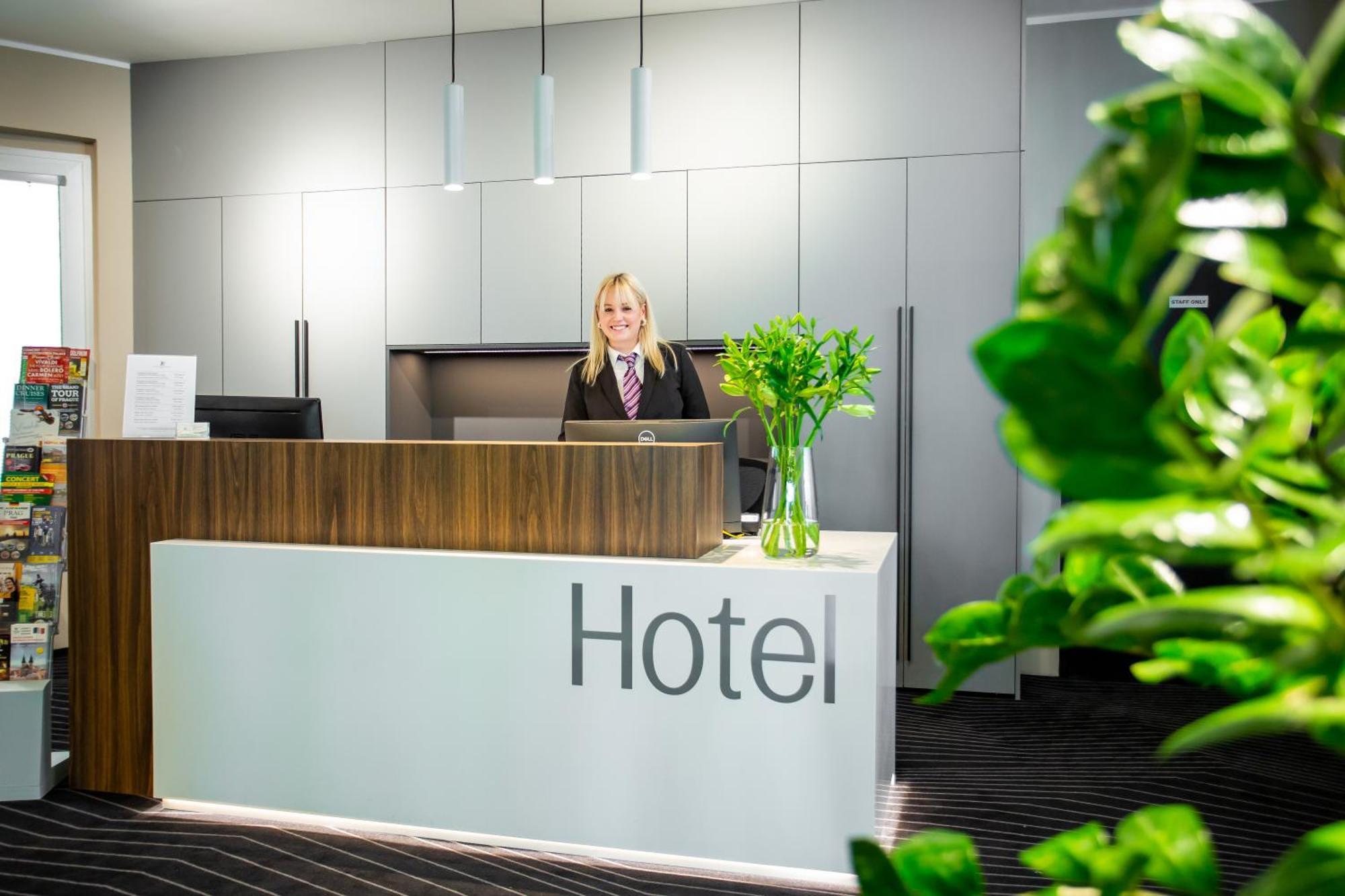 Dancing House - Tancici Dum Otel 4*