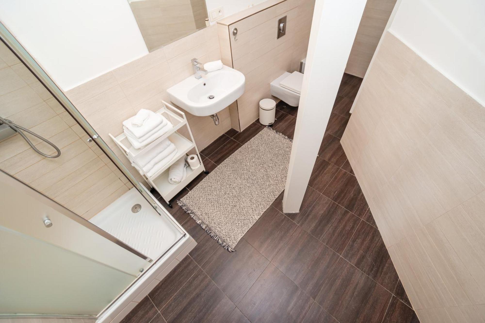 Lavish And Chic Duplex Daire Prag