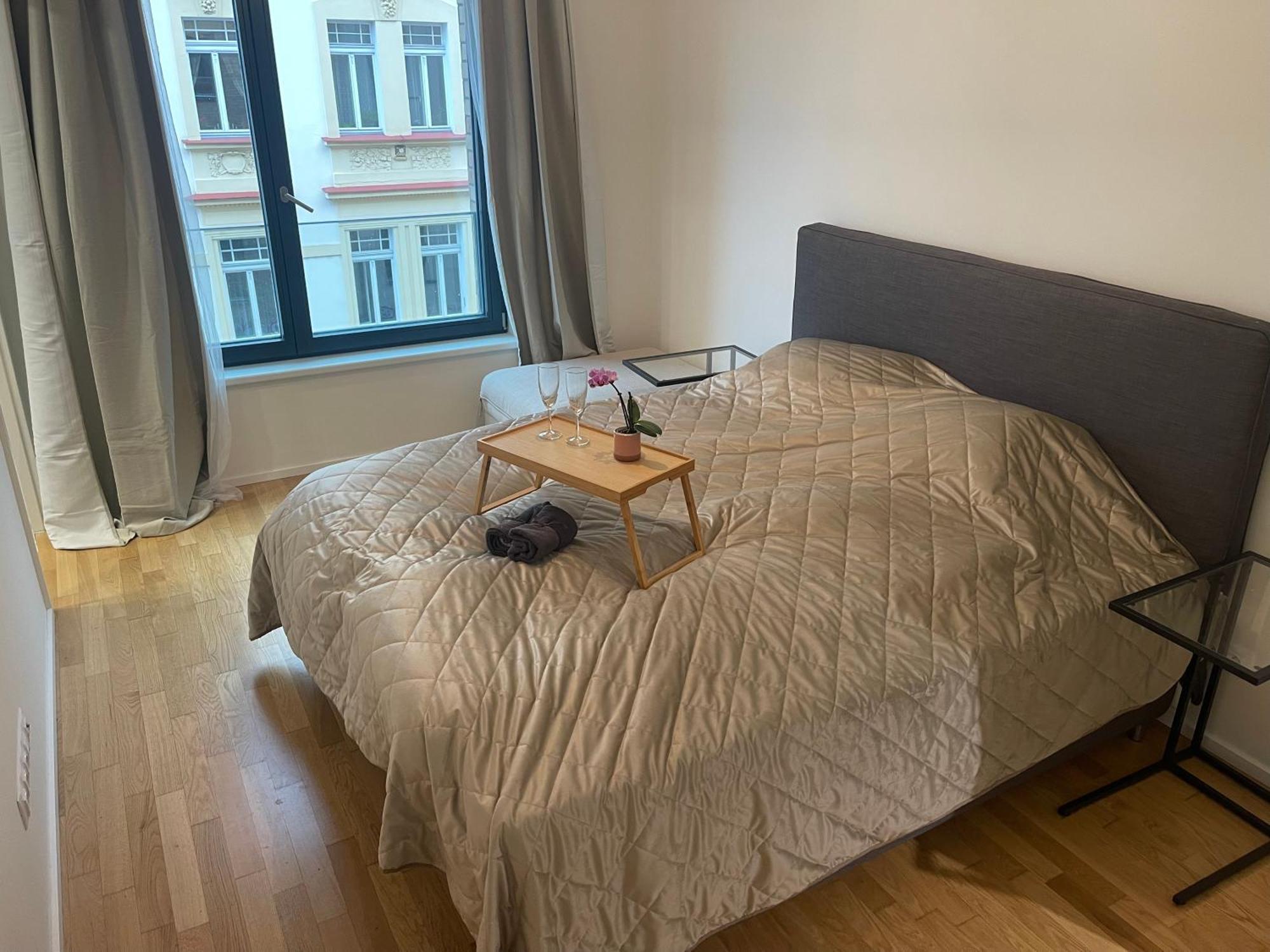 Apartamento 4 Room, 2 Bath, Parking Praga