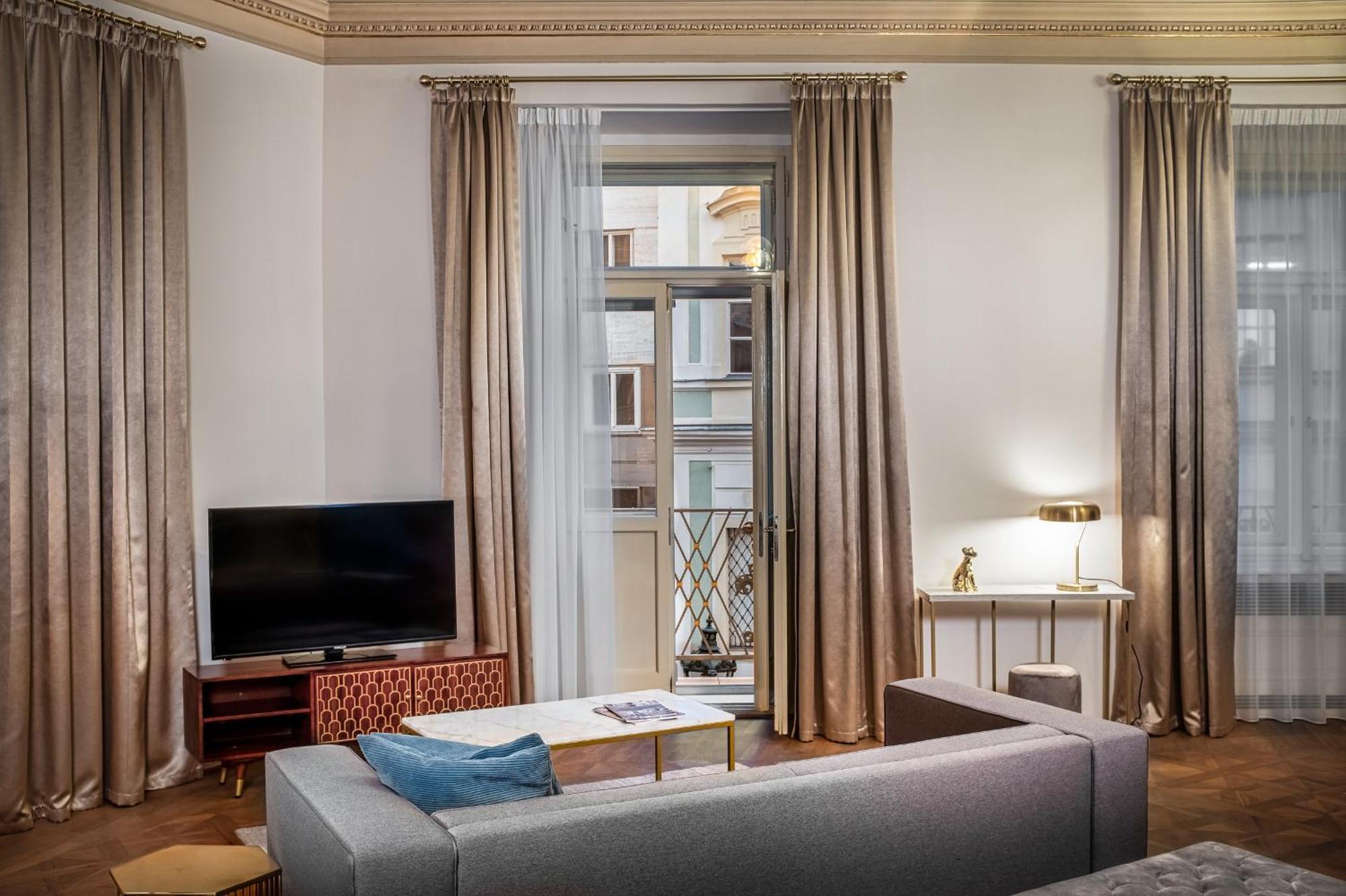 Aparthotel Golden Angel By Adrez Praga