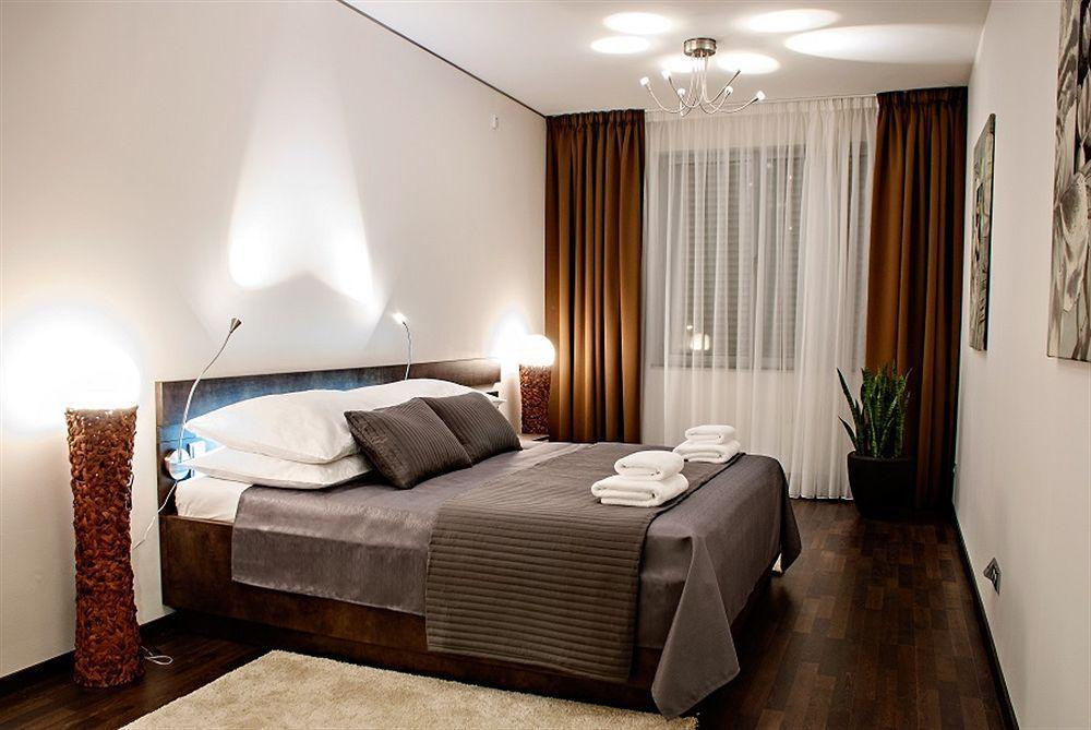 Wenceslas Square Terraces Apartment *