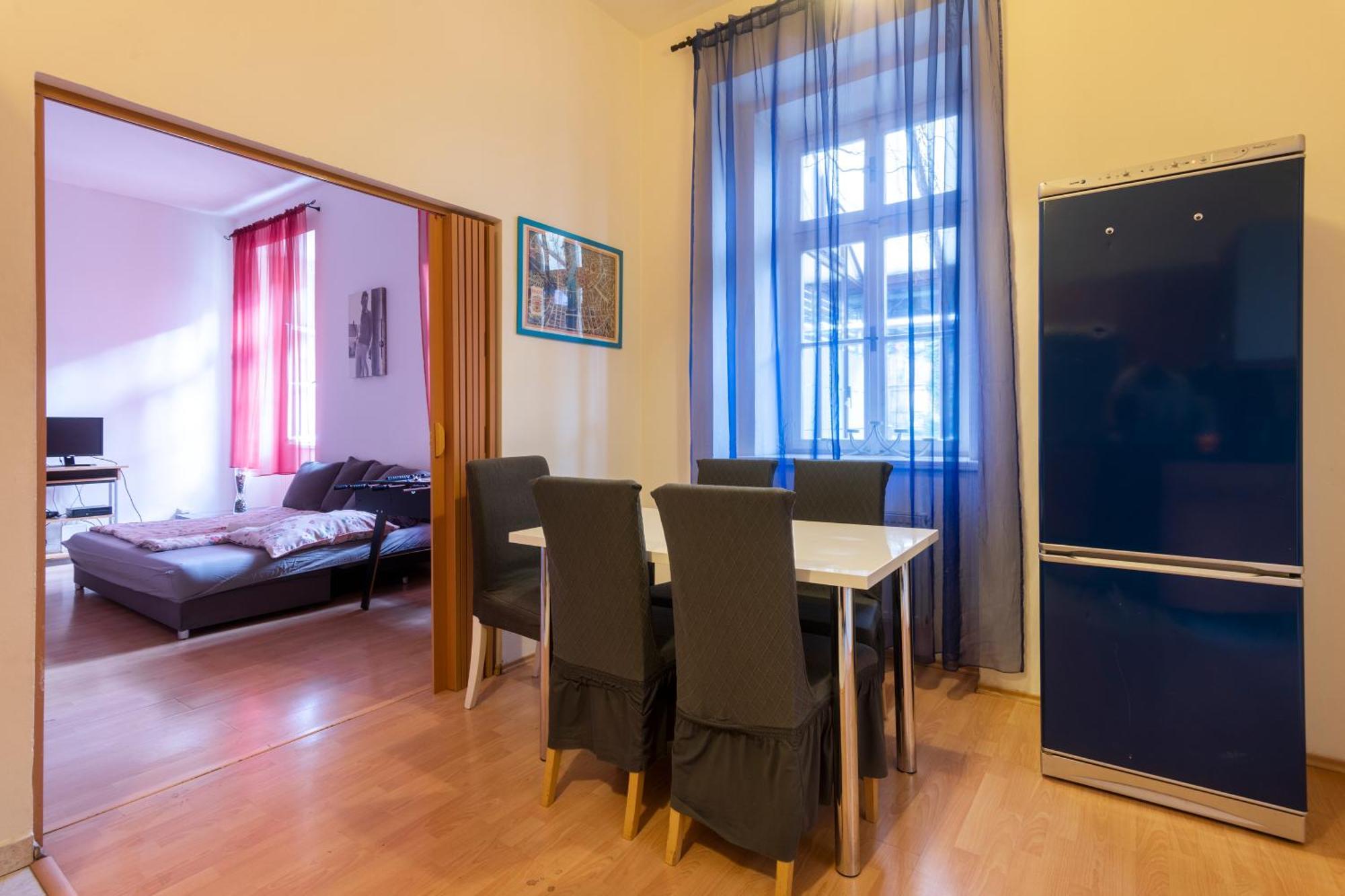 Apartment Stepanska *