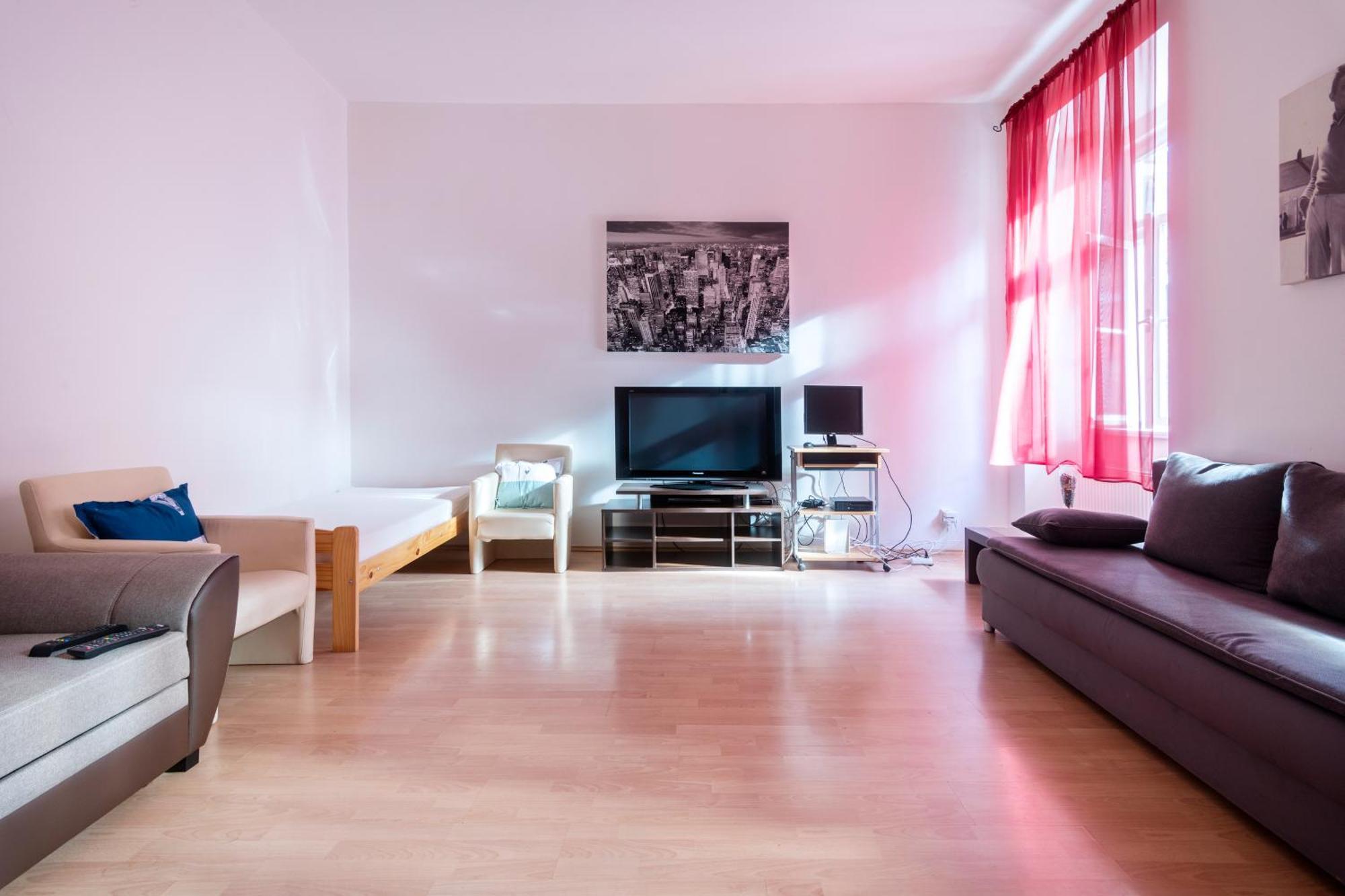 Stepanska Apartment *
