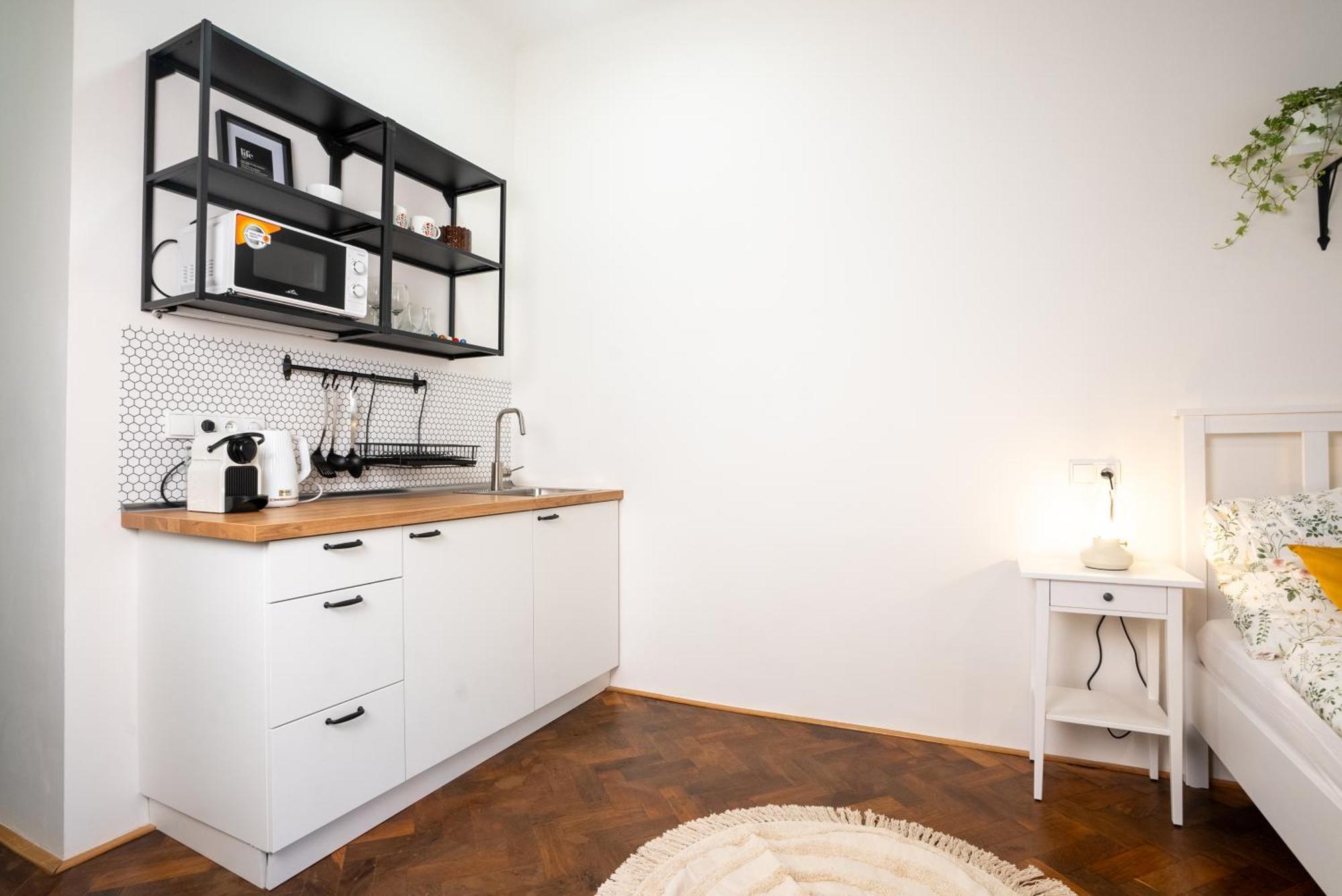 White Wolf House & Hostel Prague