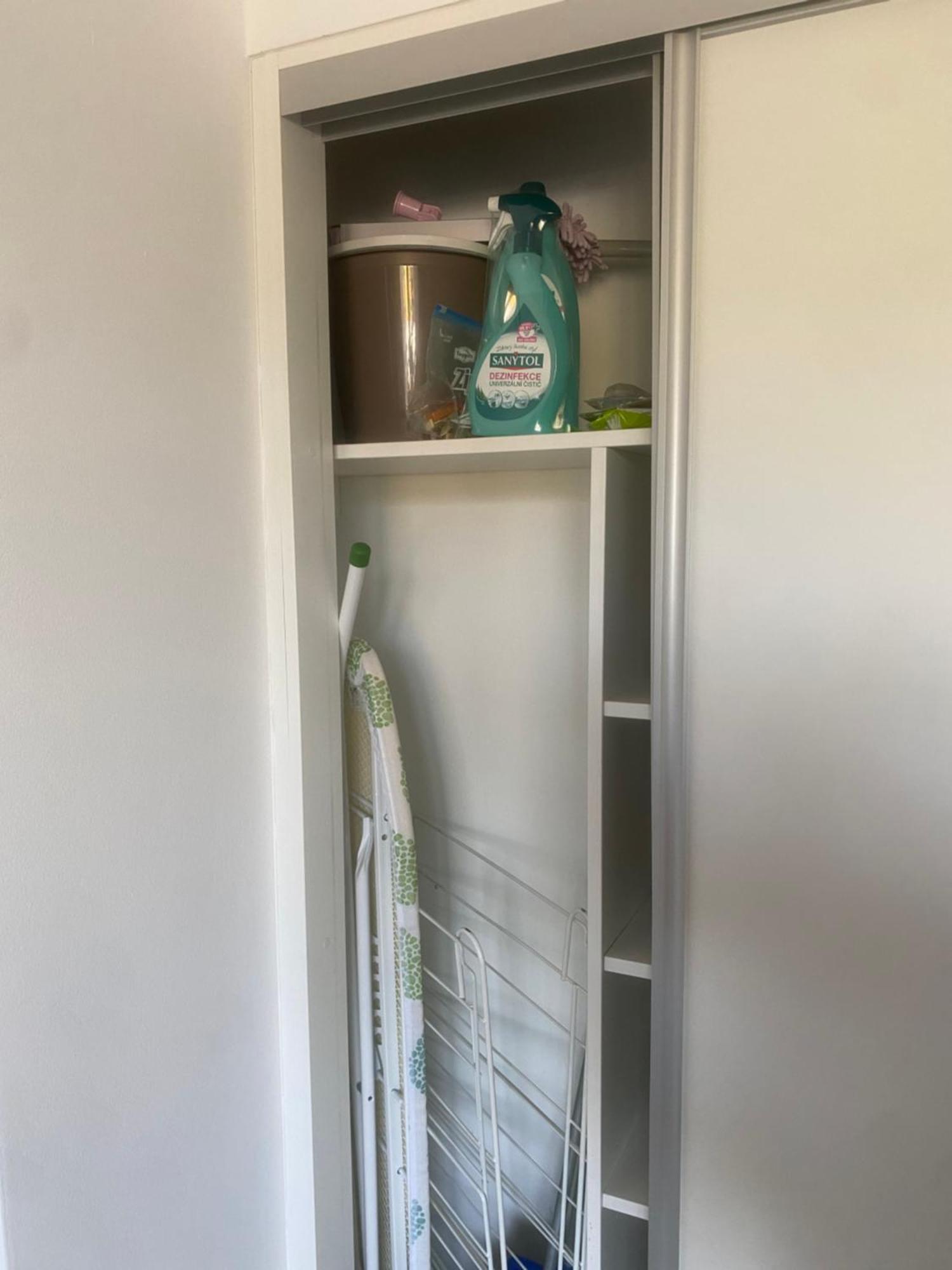 Apartment Apartman 2+kk, 50 M2 V Klidne Lokalite. 10 Min Od Centra Prahy.