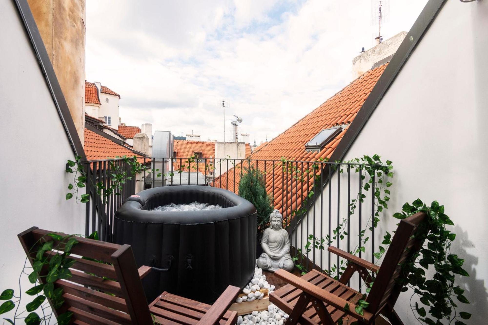 Fairytale Duplex - Billiard - Whirlpool - Cinema - Old Town Prag