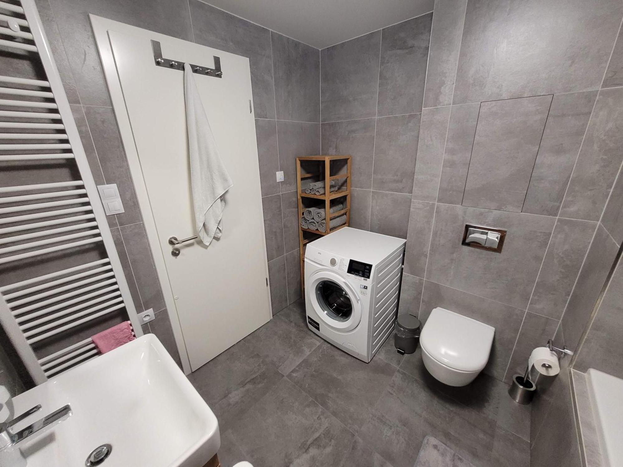 Apartment Newly Built With Balcony, Ac And Free Indoor Garage