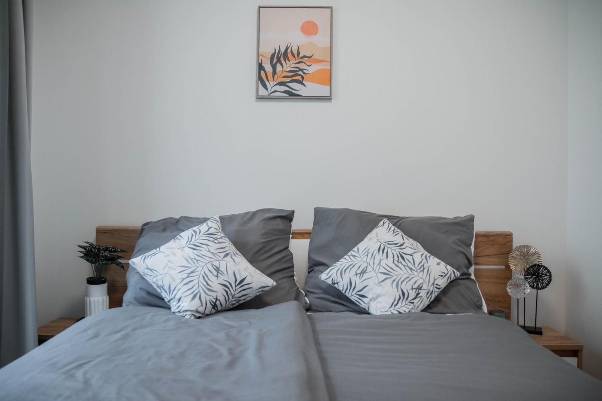 Apartment Newly Built With Balcony, Ac And Free Indoor Garage *