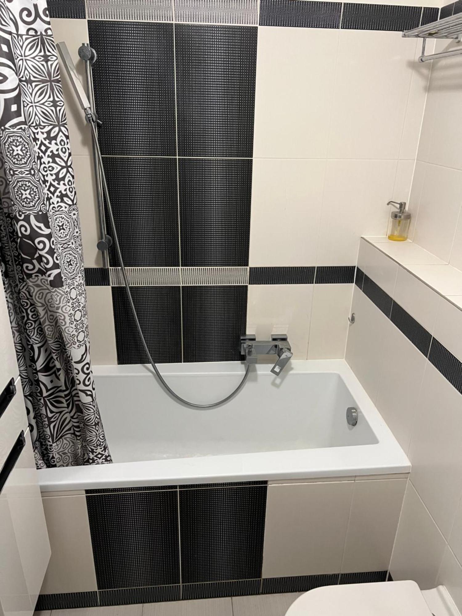 Hospedagem domiciliar Terrace Aircondition Downtown Metro C Budejovicka