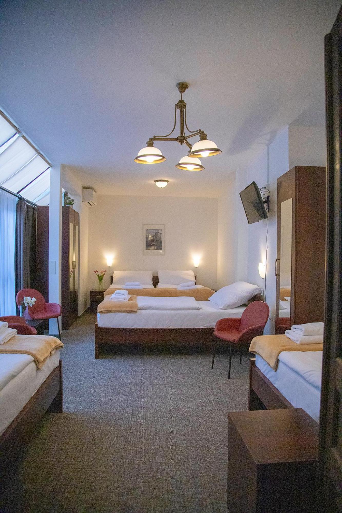 Bed & Breakfast Old House Prague
