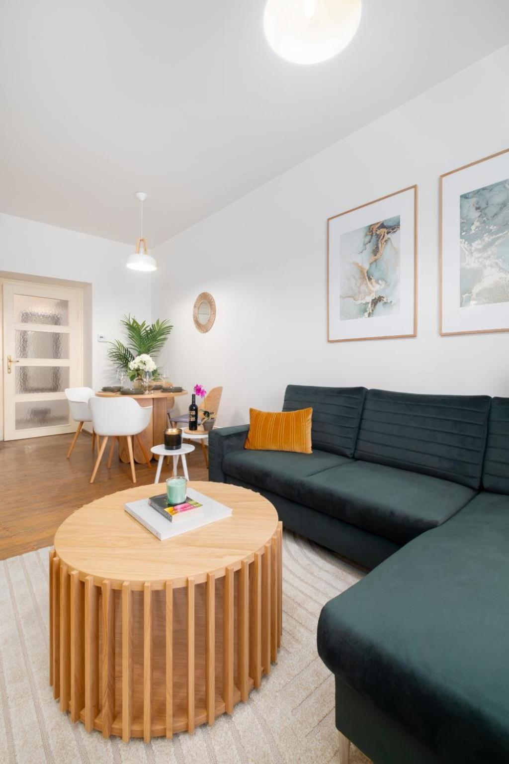 Apartment Days - Cozy With Workspace Prague