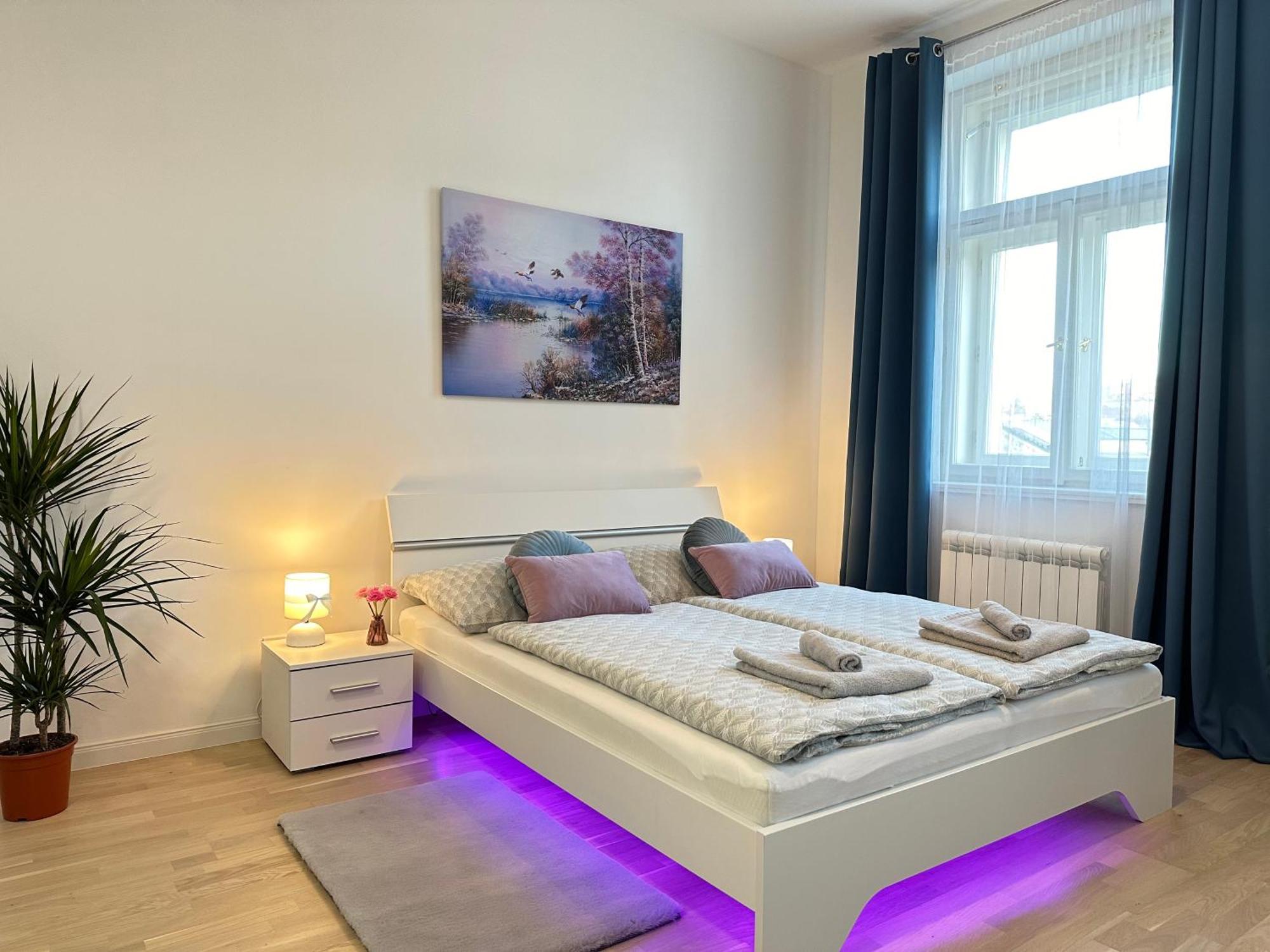 Apartment Romantic In The Center Of Prague