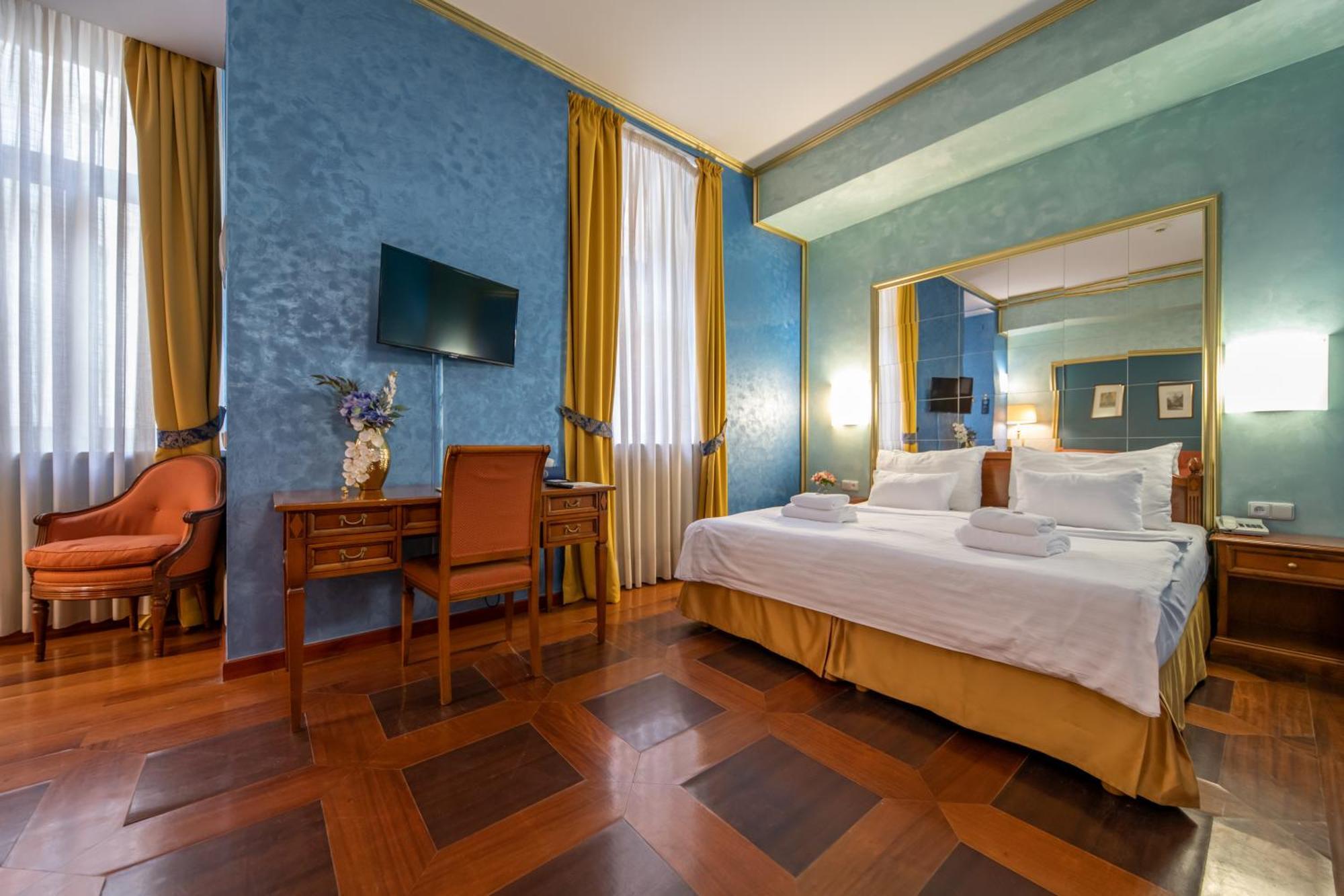 Kinsky Fountain Hotel 4*