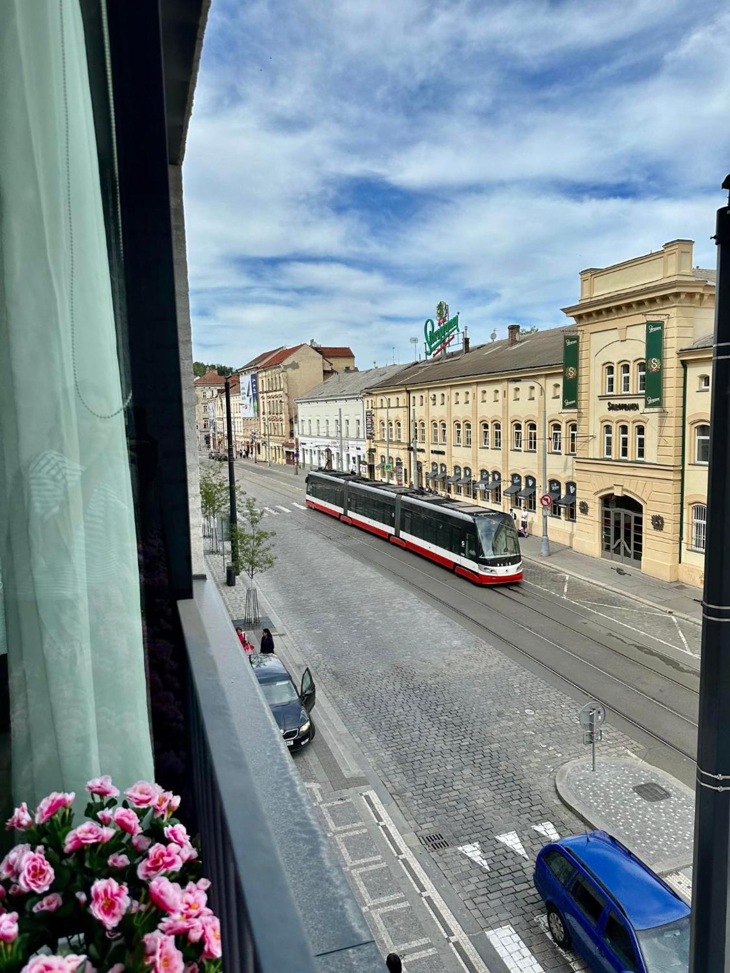 Sunny In Smichov, 5 Daire Prag