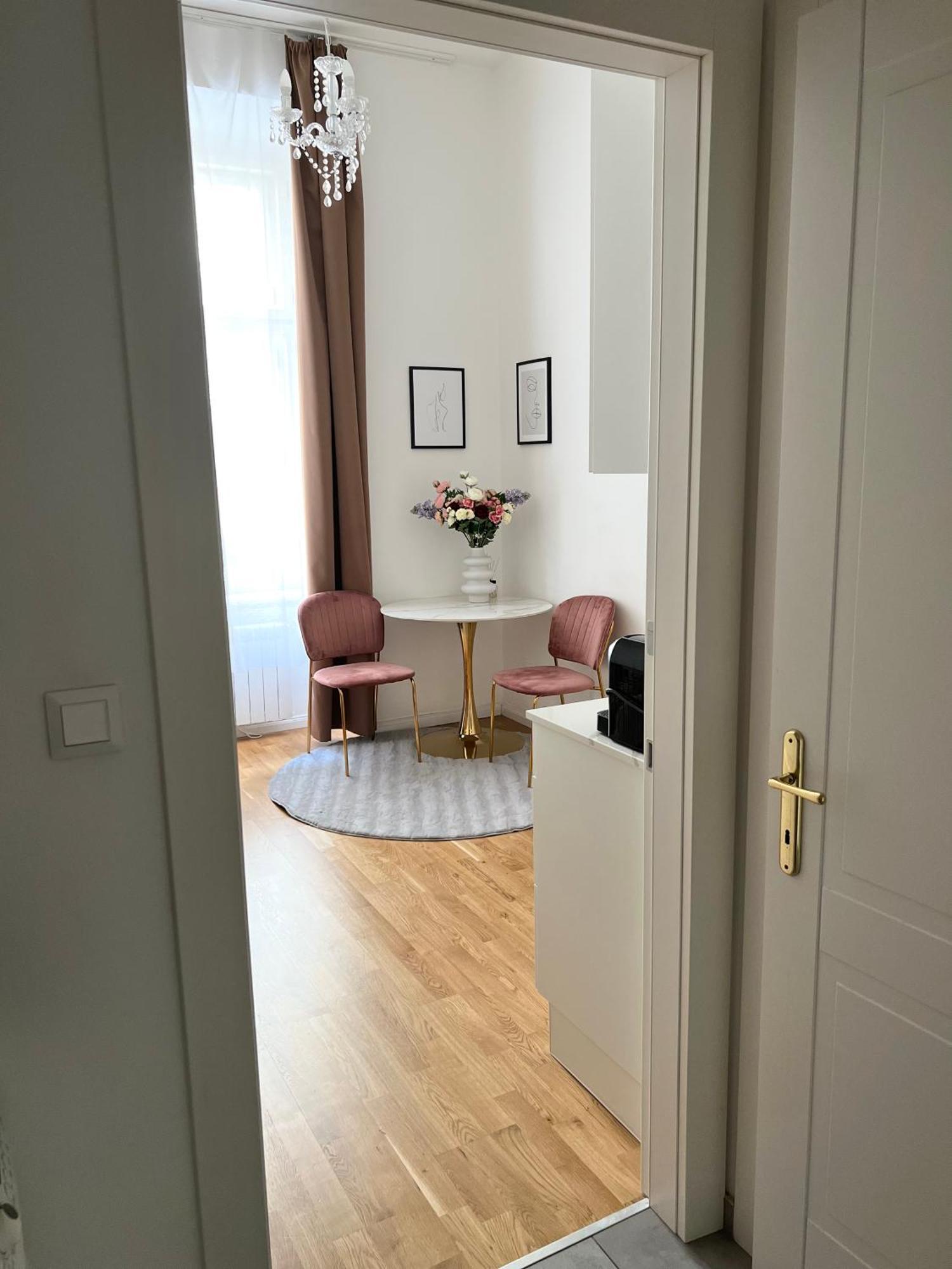 Angeloroma In The Center Apartment Prague